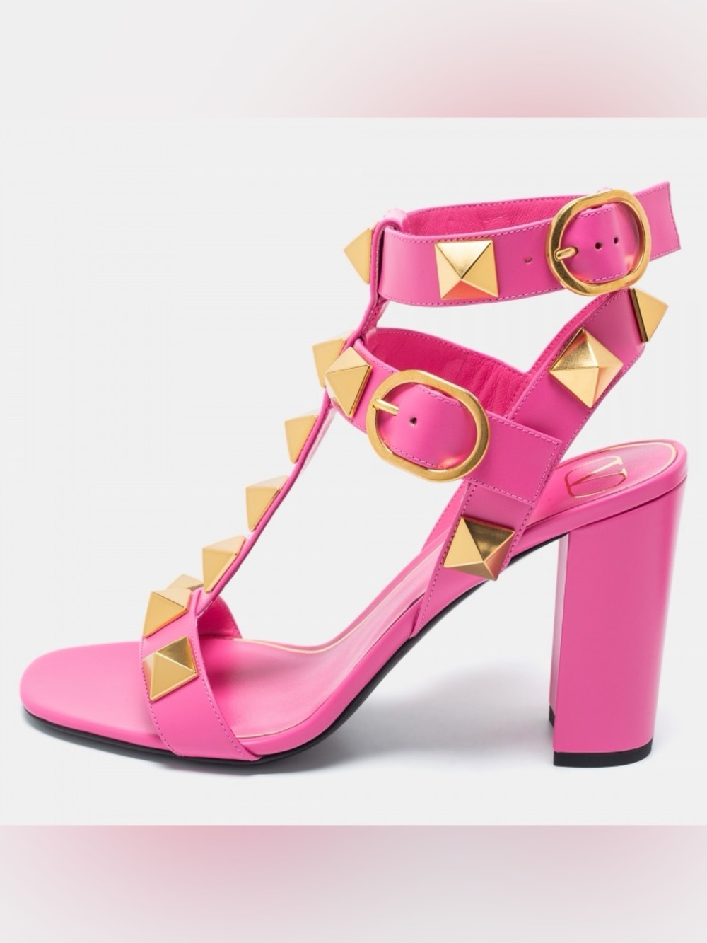 Valentino Roman Stud Pink Leather Sandals Heels 38 EUC $1150 Retail Rare